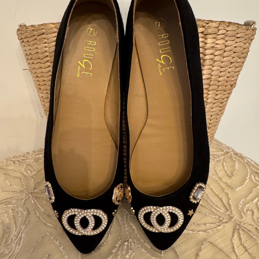 Rouge Black Flats with Pearl & Gold Embellishments - Picture 4 of 16